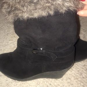 Anna black suede wedge fur trim boot , 7.5.